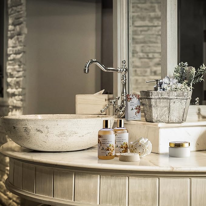 Lovery Luxury Home Spa Gift Basket for Women – Honey & Almond Scent, Bath & Body Set with Shower Gel, Bubble Bath, Lotion, Bath Salts, Bath Bomb & Bath Puff, Paraben-Free, Cruelty-Free