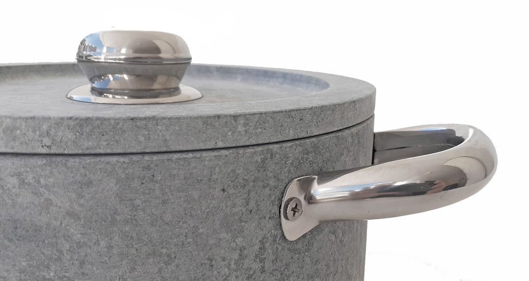 Cookstone Sideros Line Efestus Soapstone Casserole – Handmade, Non-Stick