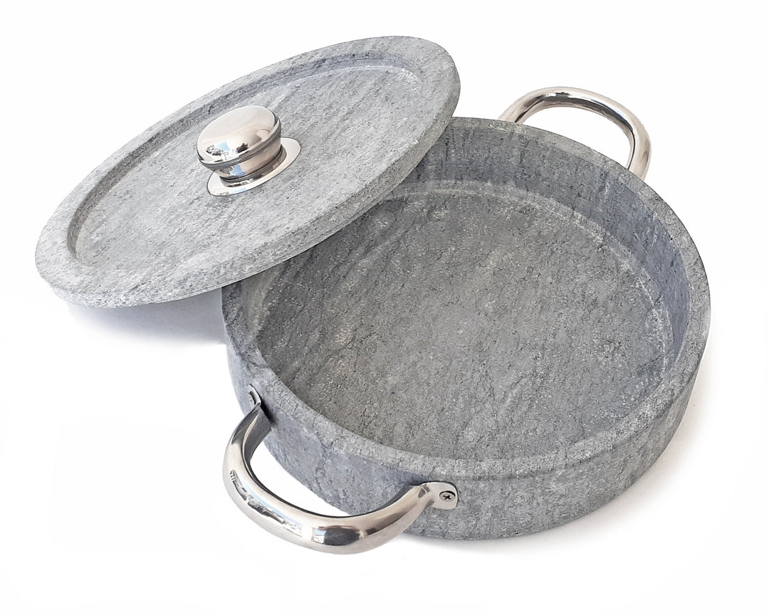 Cookstone Efestus 2.2 L Soapstone Sauté Pan with 24 cm Heat Diffuser Plate – Handmade, Non-stick
